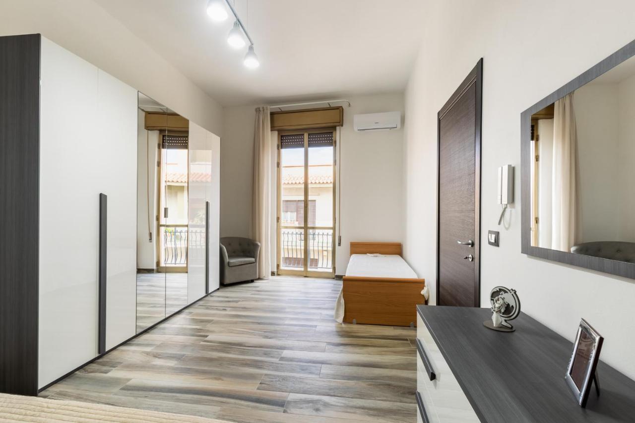Blu-house * Avola